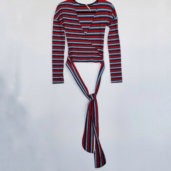 Free People Always With Me Wrap style Long Sleeve Tee EUC!  Size Small - Picture 4 of 13